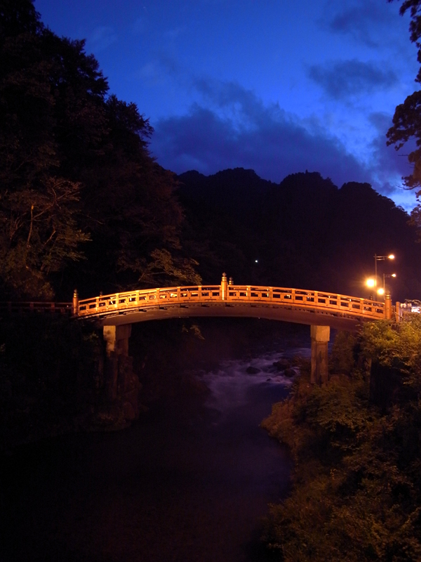日光二荒山神社「神橋」夜景
